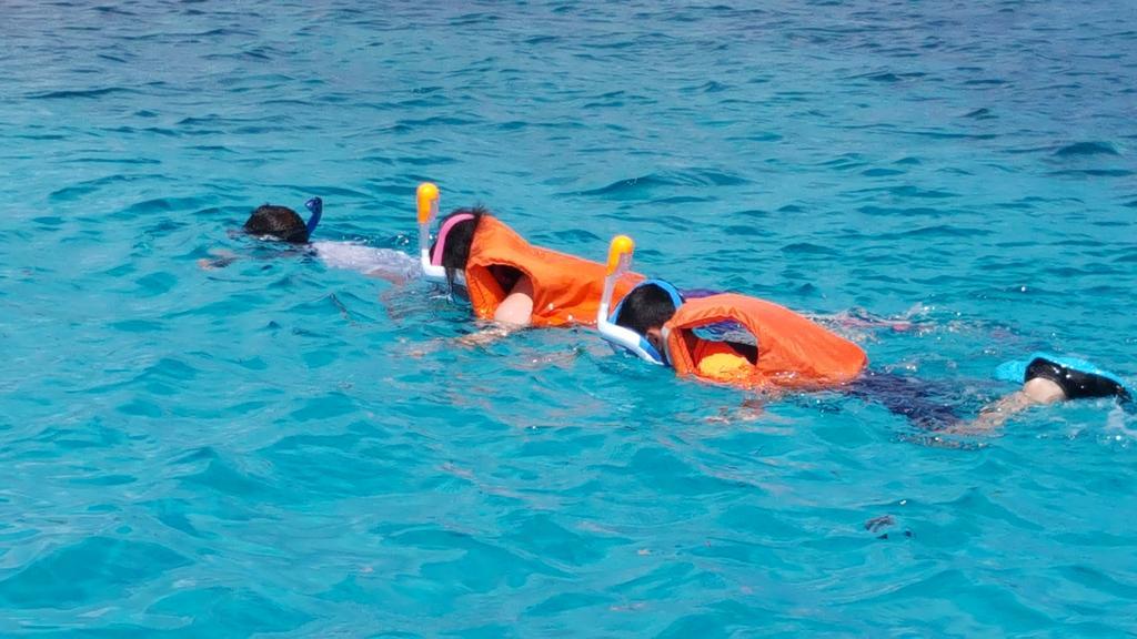 Hotel Equa Reef Maldives Addu City Exterior foto