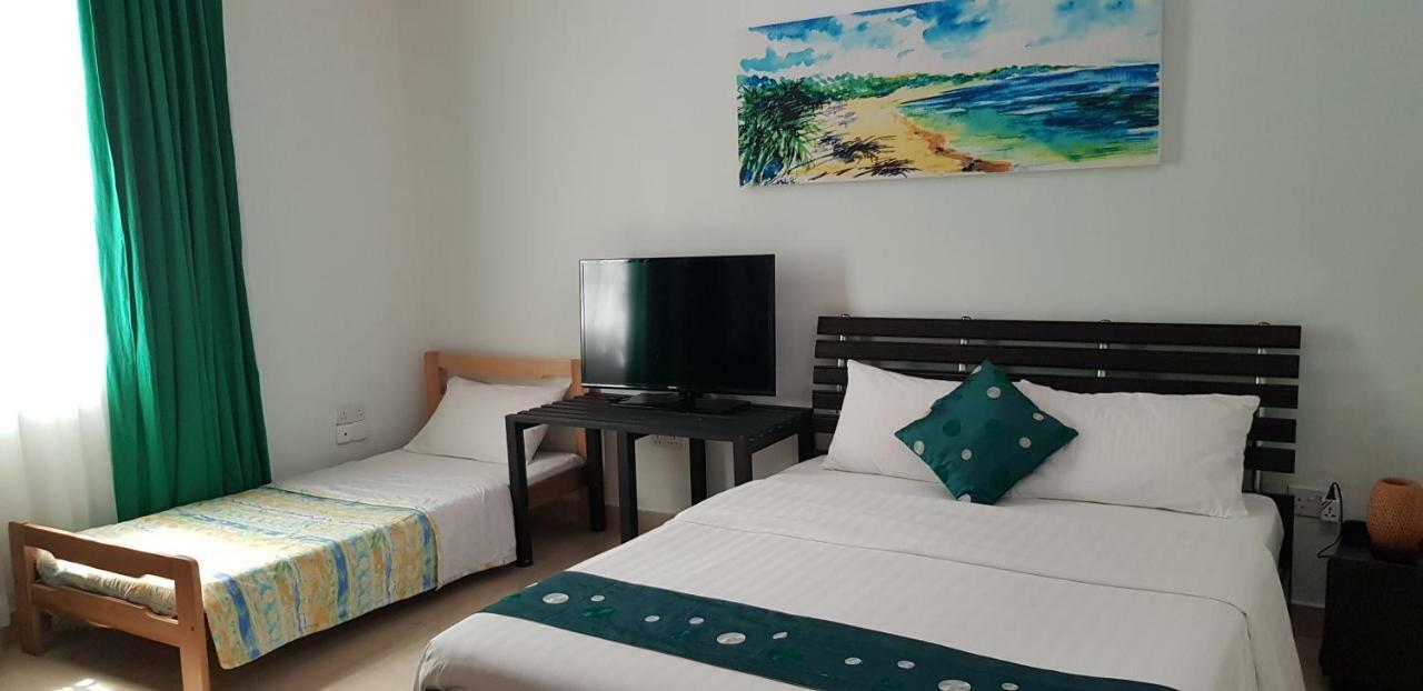Hotel Equa Reef Maldives Addu City Exterior foto
